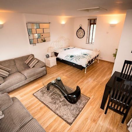 Spring Meadow Apartamento Worcester Exterior foto