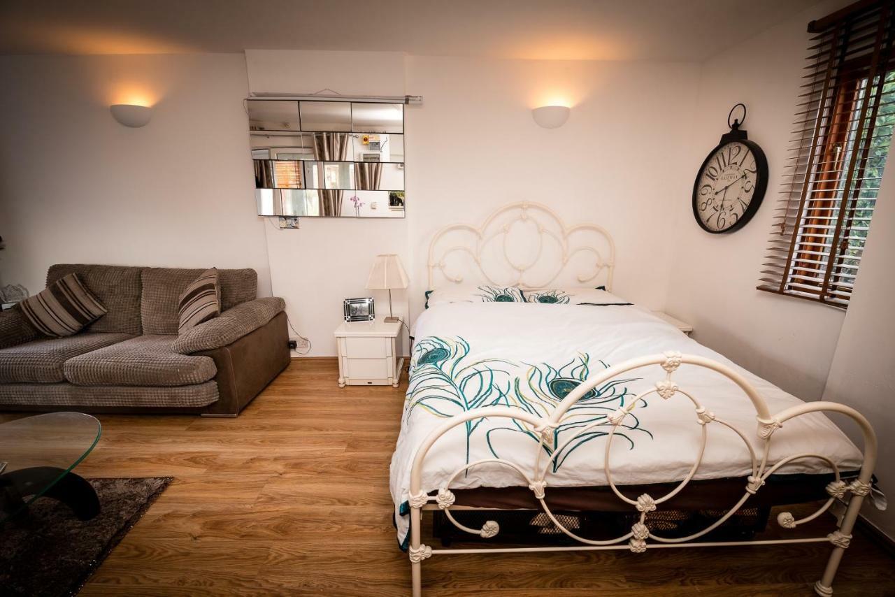 Spring Meadow Apartamento Worcester Exterior foto