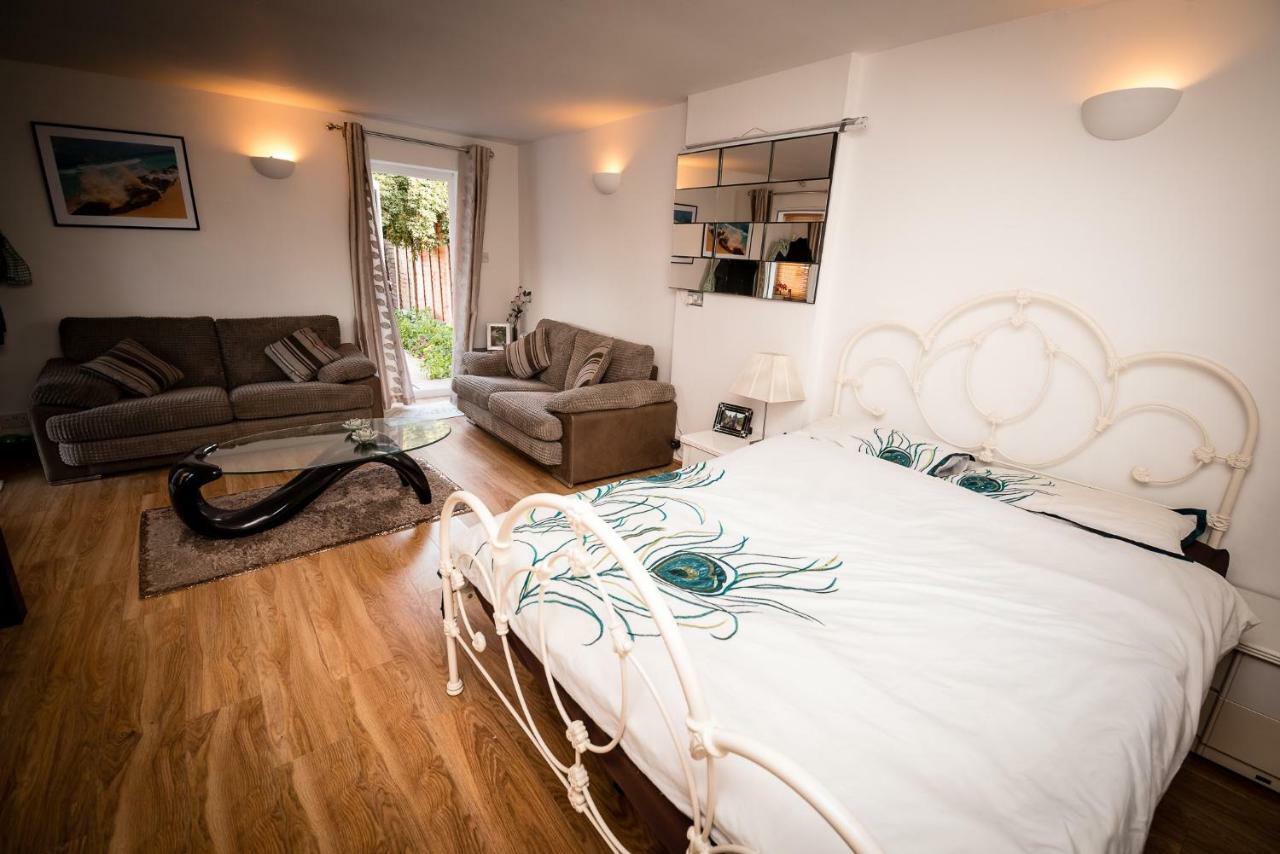 Spring Meadow Apartamento Worcester Exterior foto